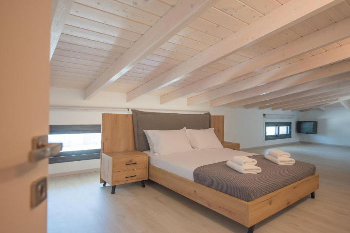 Villa OLIA, Vasiliki